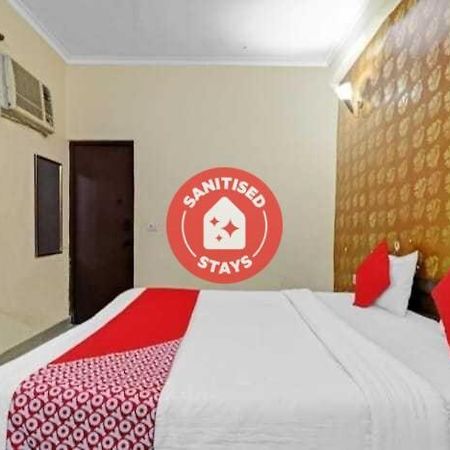 Super Hotel O Global ニューデリー エクステリア 写真