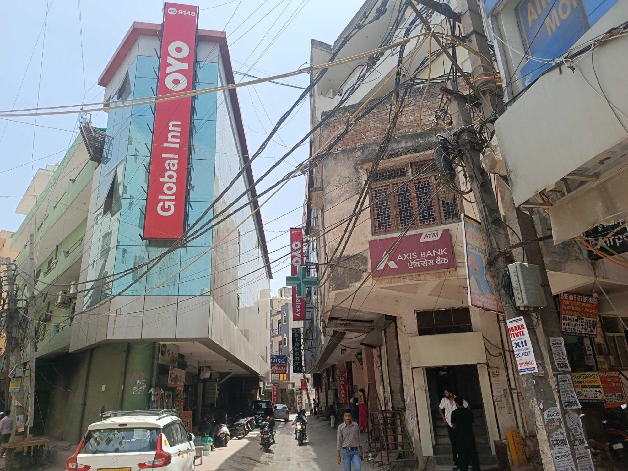 Super Hotel O Global ニューデリー エクステリア 写真